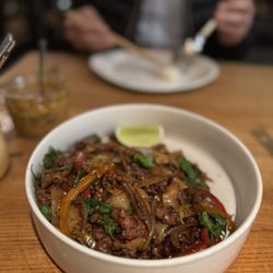 Kin Khao - Pad Kee Mao