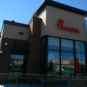 Chick-fil-A - Chicken Shop Near Me - West Allis, Wisconsin