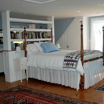 Apple Hill Inn - The Paradise room - Bed & Breakfast Near Me - Woodstock, Vermont Apple Hill Inn - The Paradise room - Bed & Breakfast Near Me - Woodstock, Vermont