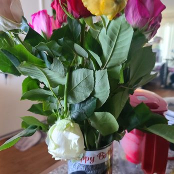UrbanStems - Broken Rose - Florists Near Me UrbanStems - Broken Rose - Florists Near Me