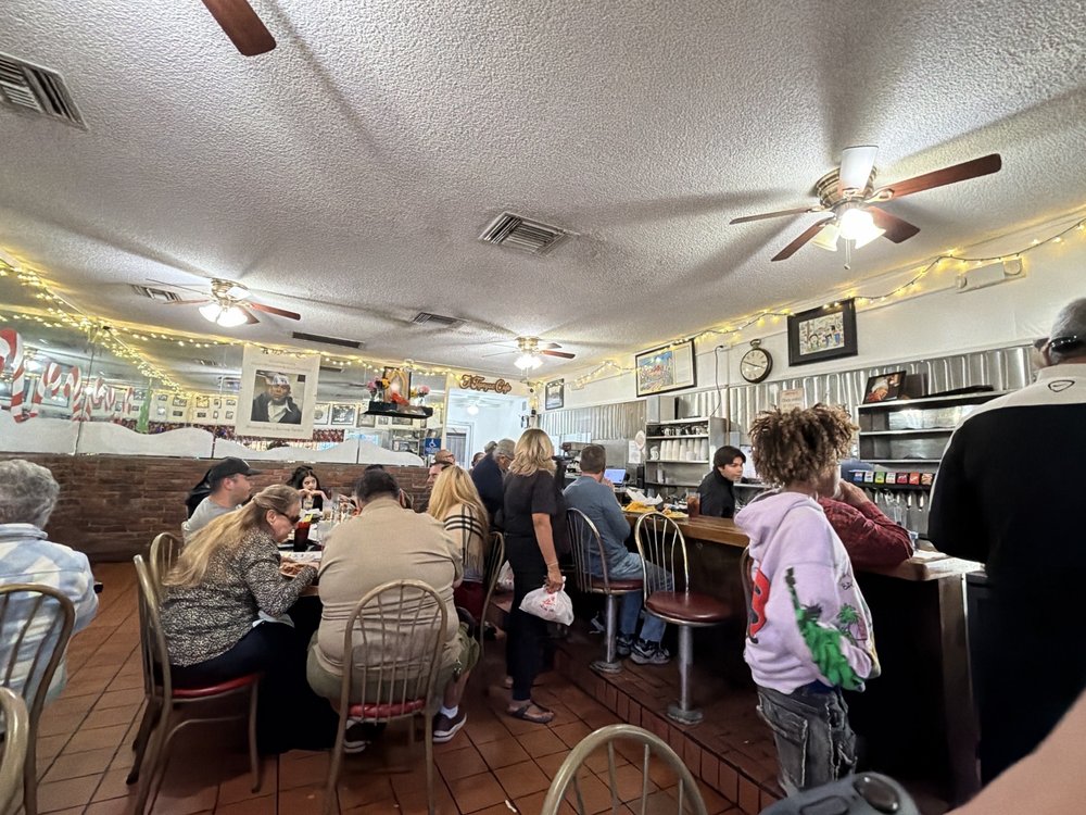 El Tepeyac Cafe