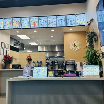 Junenov Tea - Counter - Bubble Tea Near Me - Pleasant Hill, California Junenov Tea - Counter - Bubble Tea Near Me - Pleasant Hill, California