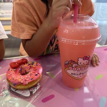 Hello Kitty Cafe - Themed Cafes Near Me - Las Vegas, Nevada