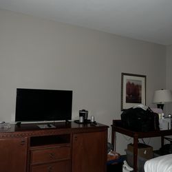 Country Inn & Suites by Radisson, Saraland, AL - Staying for the day