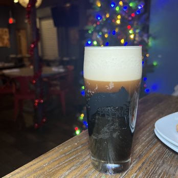 Peckish Pig - Beer - Breakfast & Brunch Near Me - Evanston, Illinois