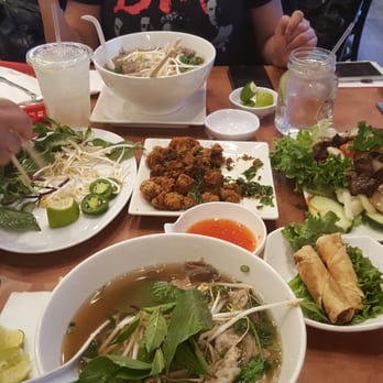 Red Top Kitchen - Red Top Kitchen offers a variety of delicious menu items to choose from :) - Vietnamese Near Me - Baldwin Park, California