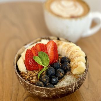 Sipp Coffee House - Yogurt bowl - Coffee & Tea Near Me - Los Angeles, California Sipp Coffee House - Yogurt bowl - Coffee & Tea Near Me - Los Angeles, California