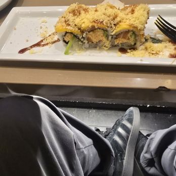 Starfish Sushi - Mad mango - Sushi Bars Near Me - Downey, California