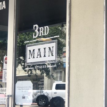 3rd On Main Kitchen - Front door from sidewalk seating - Breakfast & Brunch Near Me - Bryan, Texas 3rd On Main Kitchen - Front door from sidewalk seating - Breakfast & Brunch Near Me - Bryan, Texas