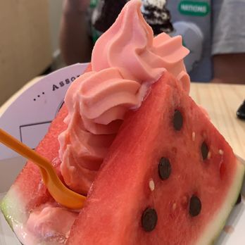 Sweet Cow Cafe - Ice Cream & Frozen Yogurt Near Me - Pasadena, California Sweet Cow Cafe - Ice Cream & Frozen Yogurt Near Me - Pasadena, California