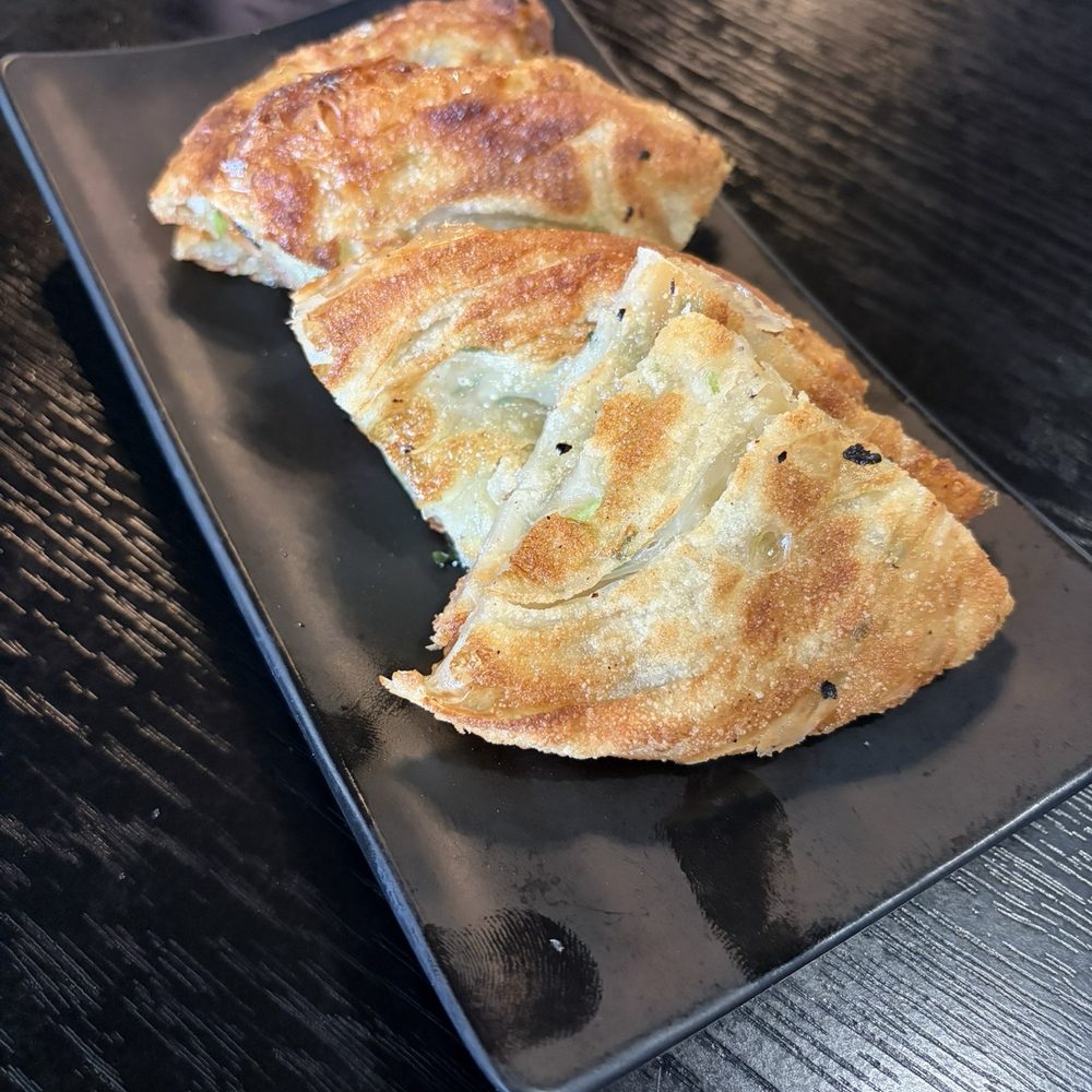 3. Green Onion Pancake (2) / 上海葱油餅 (2)