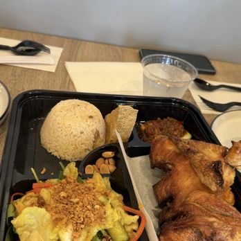 Chicken Licious - Ayam Penyet "印尼炸鸡" Smashed Fried Chicken - Malaysian Near Me - San Jose, California