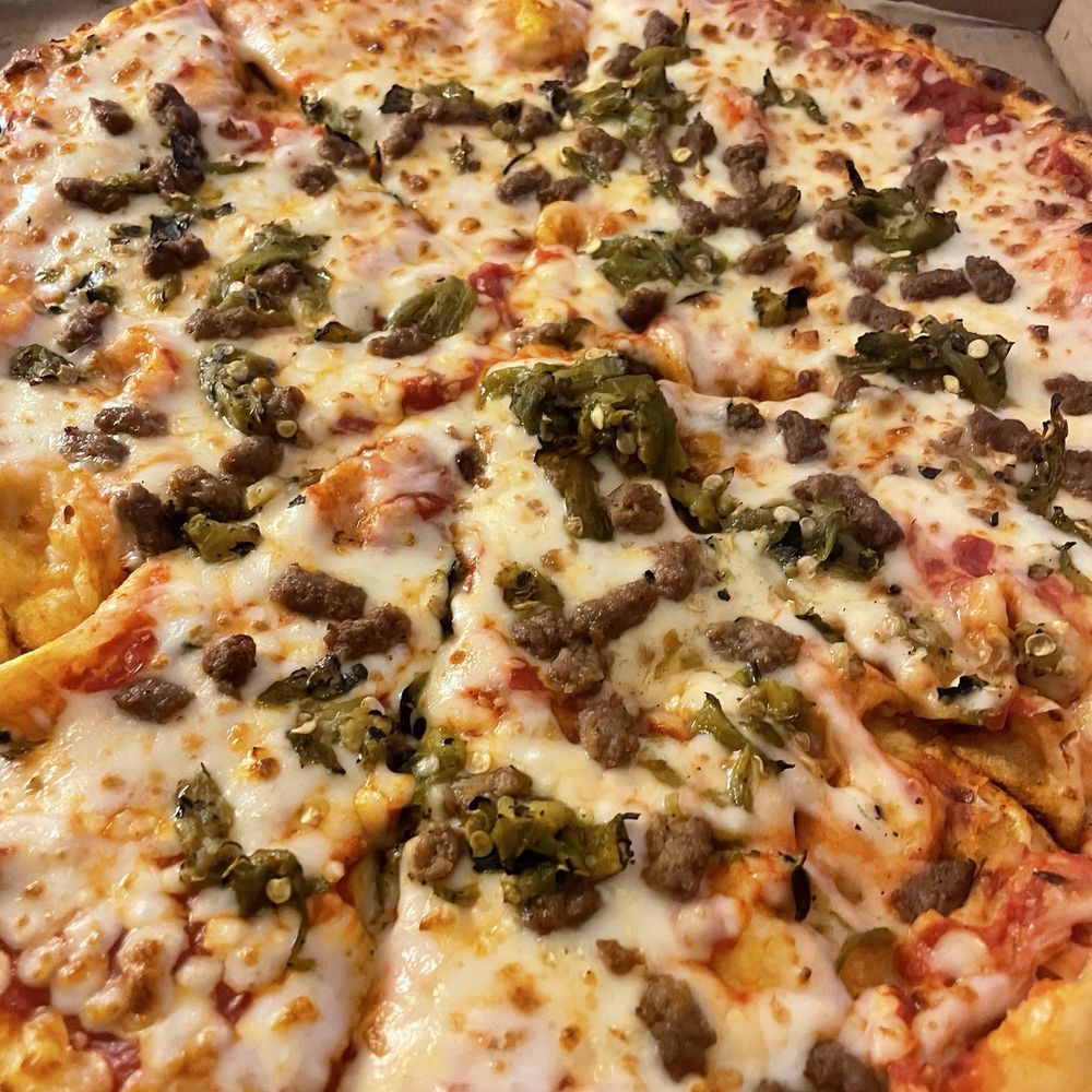 Pizza King - Large beef and green chili - Pizza Near Me - Pueblo, Colorado Pizza King - Large beef and green chili - Pizza Near Me - Pueblo, Colorado