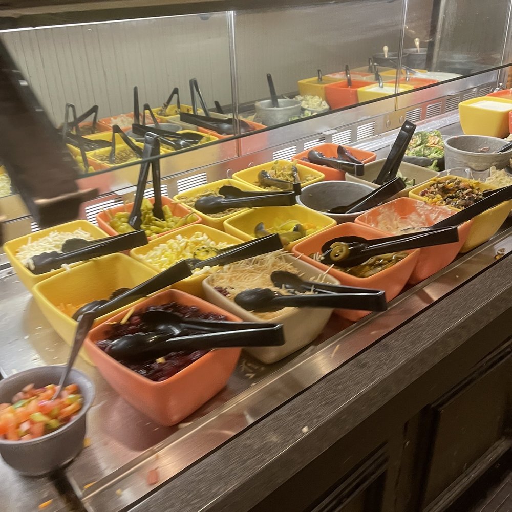 Ruby Tuesday - Salad bar - Burgers Near Me - Clermont, Florida Ruby Tuesday - Salad bar - Burgers Near Me - Clermont, Florida