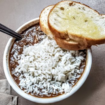Pawpaw's Catfish Kitchen - Cajun/Creole Near Me - Sevierville, Tennessee