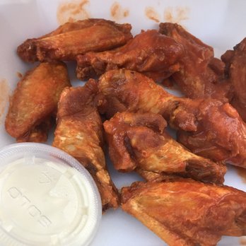 Original Ventry's Pizza Shop - 10 Hot Wings - Pizza Near Me - Niagara Falls, New York Original Ventry's Pizza Shop - 10 Hot Wings - Pizza Near Me - Niagara Falls, New York