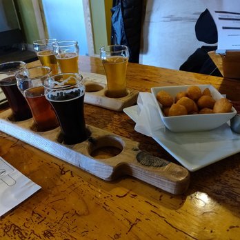 Thornapple Brewing - Beer Flight and Cheese Curds - Breweries Near Me - Grand Rapids, Michigan
