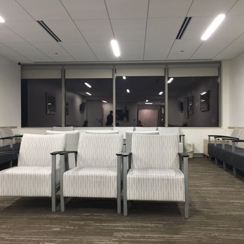 Fairfax MRI Center - Waiting area - Diagnostic Imaging Near Me - Fairfax, Virginia