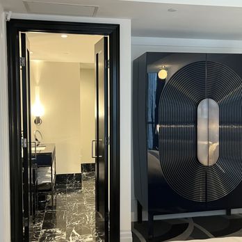 Bisha Hotel - Hotels Near Me - Toronto, Ontario