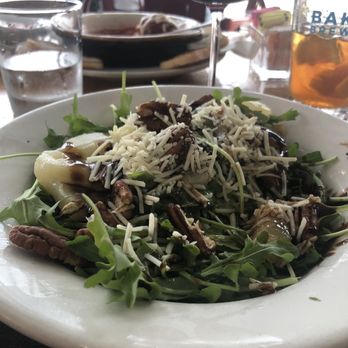 Rocco's - Arugula with pear salad - Italian Near Me - Houston, Texas Rocco's - Arugula with pear salad - Italian Near Me - Houston, Texas