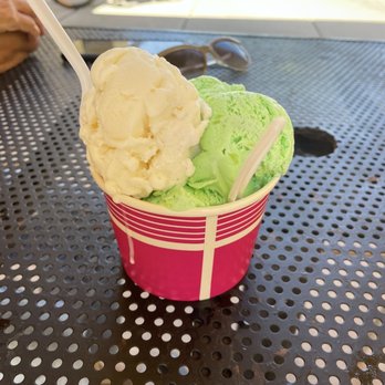 Halo-Halo Cafe - Ice Cream & Frozen Yogurt Near Me - Chula Vista, California Halo-Halo Cafe - Ice Cream & Frozen Yogurt Near Me - Chula Vista, California