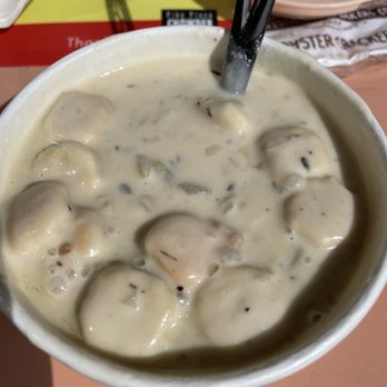 Pike Place Chowder - New England Clam Chowder - Seafood Near Me - Seattle, Washington