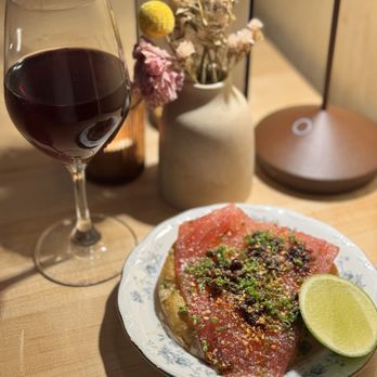 Goodtime Bar - Arquils Sangiovese and Bluefin Tuna Tostada - Wine Bars Near Me - San Jose, California