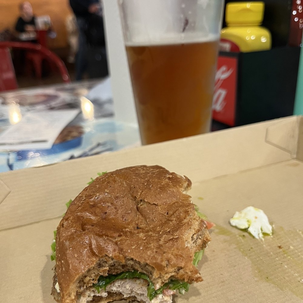 Twisted Root Burger - Burgers Near Me - Irving, Texas Twisted Root Burger - Burgers Near Me - Irving, Texas