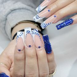 Vida Nails & Spa