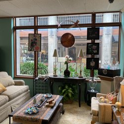 Johns Consignment