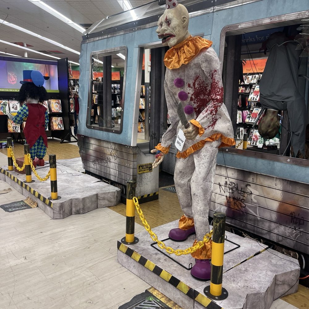 Spirit Halloween Chula Vista, CA 91911 - Last Updated January 2026 - Yelp