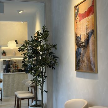 Hevi Cafe - Beautiful design - Patisserie/Cake Shop Near Me - Chicago, Illinois