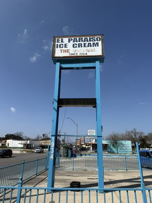 El Paraiso Ice Cream by null