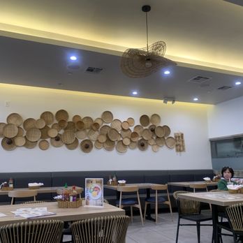 Pho N Mor Annex - Inside - Vietnamese Near Me - Alhambra, California Pho N Mor Annex - Inside - Vietnamese Near Me - Alhambra, California