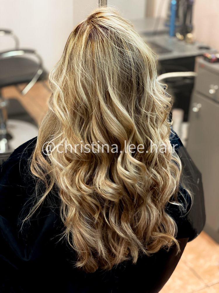 The Blonde Owl Image
