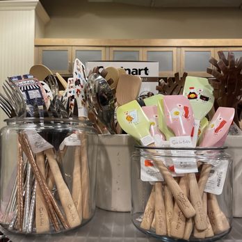 Sur La Table - Kitchen Supplies Near Me - Costa Mesa, California