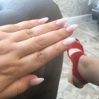 Lavish Nails - Nails by Mena - Nail Salons Near Me - Lexington, Kentucky