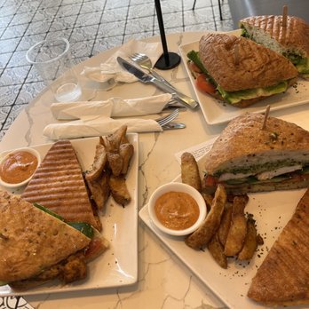 Utopia Caffe - Breakfast & Brunch Near Me - Tustin, California Utopia Caffe - Breakfast & Brunch Near Me - Tustin, California