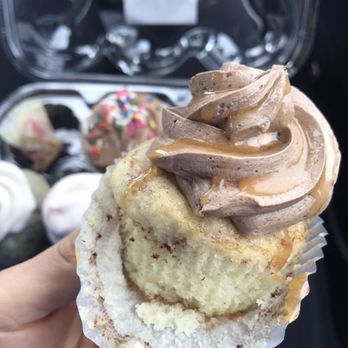 Velvet Cravings - Snickerdoodle - Desserts Near Me - Billings, Montana Velvet Cravings - Snickerdoodle - Desserts Near Me - Billings, Montana