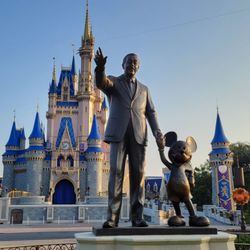 Mouse Magic Travel by Beth