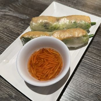 Pho 101 - Spring Soft Rice Paper Rolls tofu - Vietnamese Near Me - Westminster, California