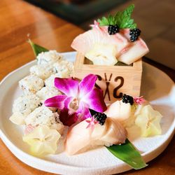 Seito Sushi Baldwin Park - The Trinity - Hamachi (Magical Dining menu)