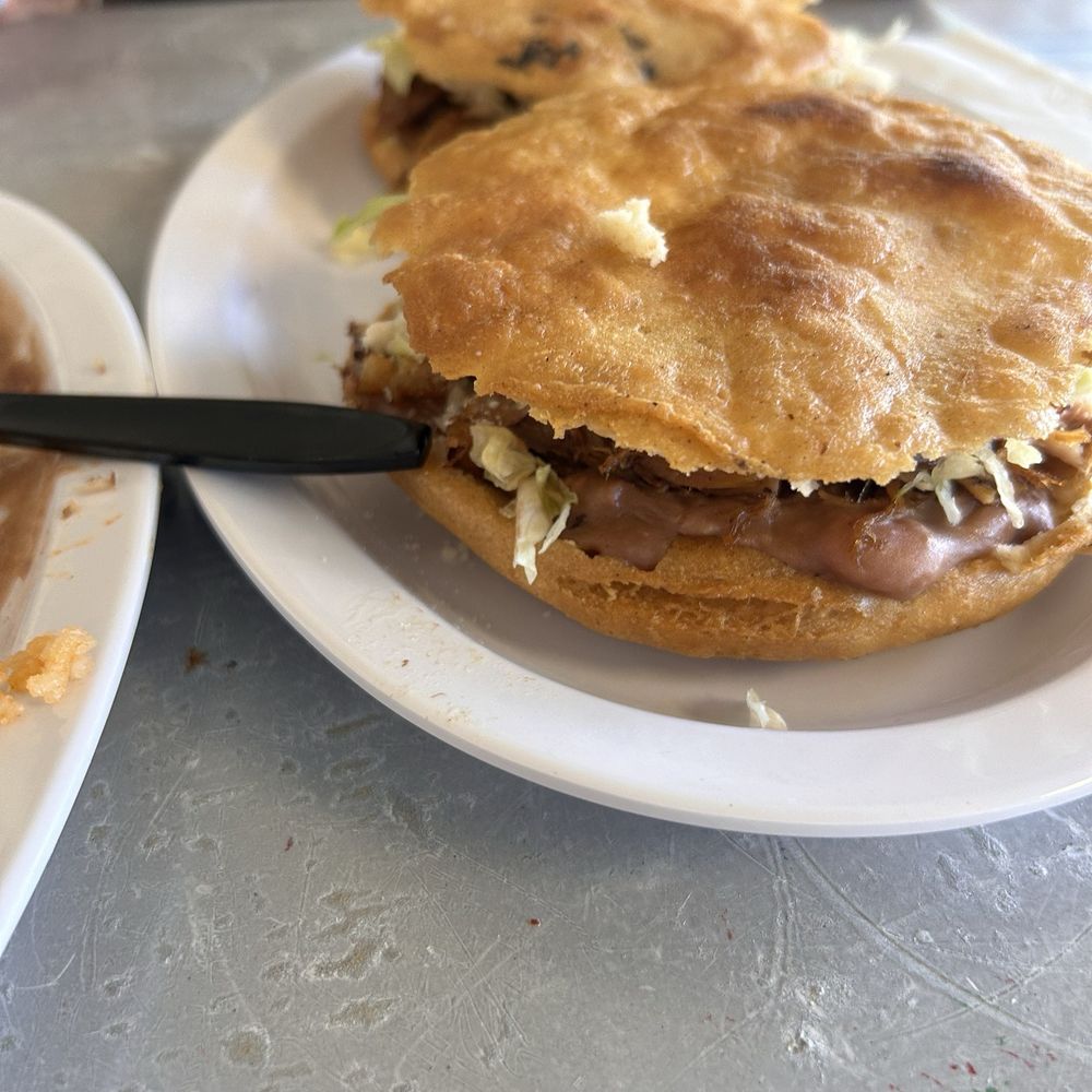 Carnitas Zaragoza - Orden de Gorditas de carnitas - Mexican Near Me - Corona, California Carnitas Zaragoza - Orden de Gorditas de carnitas - Mexican Near Me - Corona, California