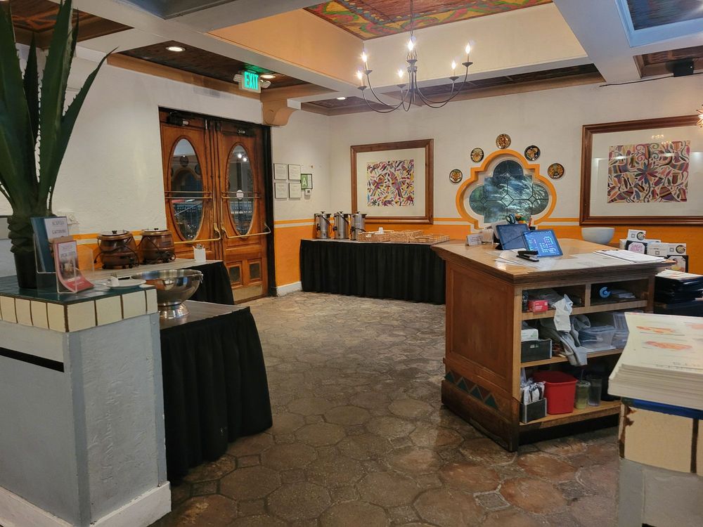 Acapulco Restaurant & Cantina