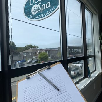 Ocean Spa - Facial questionnaire with a view in the waiting area - Day Spas Near Me - Cannon Beach, Oregon Ocean Spa - Facial questionnaire with a view in the waiting area - Day Spas Near Me - Cannon Beach, Oregon