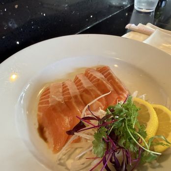 OHO Sushi Studio - Salmon belly Sashimi - Sushi Bars Near Me - Long Beach, California OHO Sushi Studio - Salmon belly Sashimi - Sushi Bars Near Me - Long Beach, California