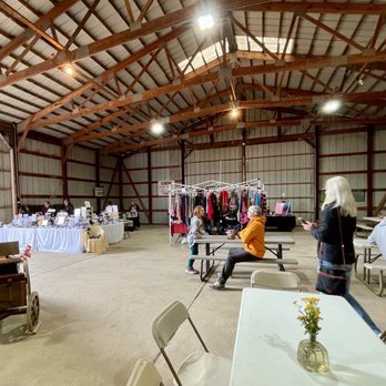Cody's Farm And Orchard - Barn store - Fruits & Veggies Near Me - Marengo, Illinois