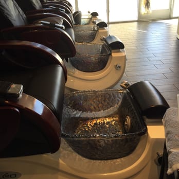 Bliss Nail Spa - Pretty chairs ! - Nail Salons Near Me - Quartz Hill, California Bliss Nail Spa - Pretty chairs ! - Nail Salons Near Me - Quartz Hill, California