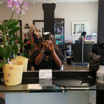 Color Box By Bombshell Studio - Hair Stylists Near Me - Kapolei, Hawaii