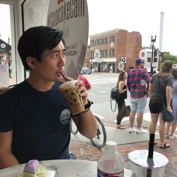 Georgetown Cupcake - Cupcakes Near Me - Washington, DC, District of Columbia